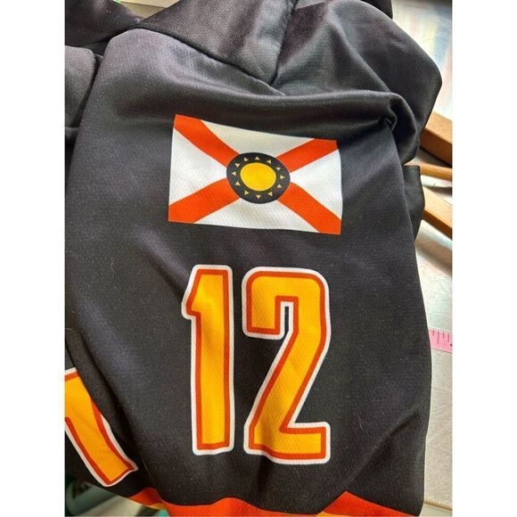 Tampa Bay Rum Runners Hockey Club 12 Yule Hooded Jersey Large (L) - Picture 9 of 10